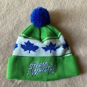 Steamwhistle Toque 🌸 3 for $20